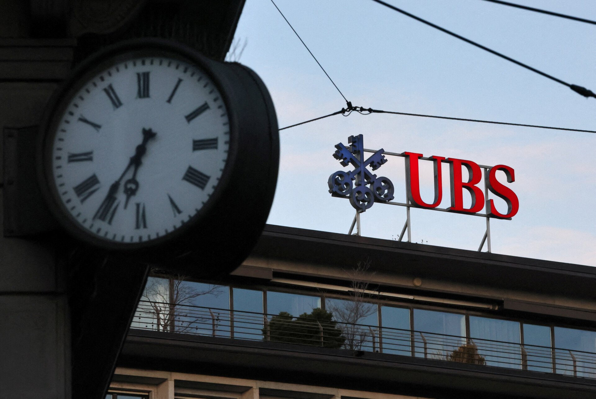 ubs:-Επίμονος-ο-πληθωρισμός-στην-Ελλάδα-–-Στο-3%-η-ανάπτυξη-το-2025